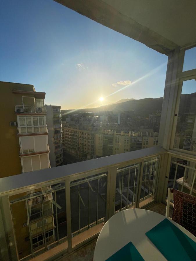Vistasol Apartment ตอร์เรโมลิโนส ภายนอก รูปภาพ